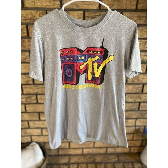 ‎MTV throwback Graphic Tee - Picture 1 of 5